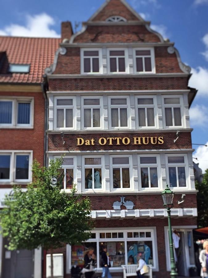 Hotel Dh -Deutsches Haus- Emden Exterior photo